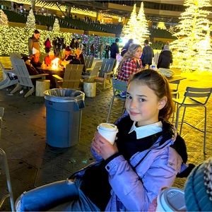 💕MEET YOUR POSHER💕